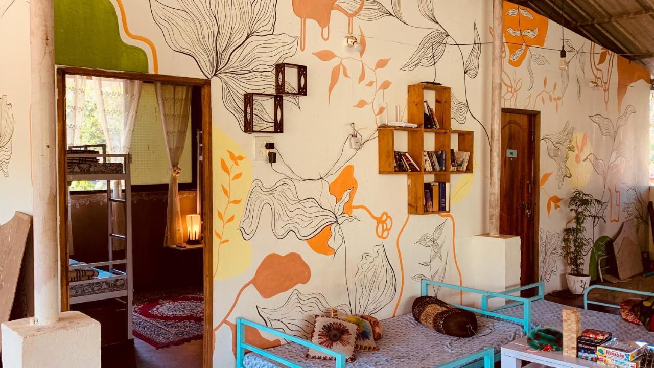 Rootsvilla Vagator - Longstays, Coworking Backpacker'S Hostel Exterior photo